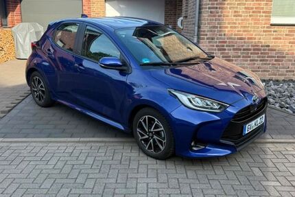 Toyota Yaris 37.000 km 18.499 &euro; Rommerskirchen 41569