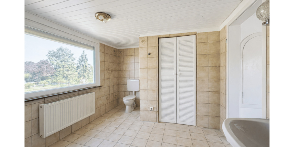 Mehrfamilienhaus, Wohnhaus Bonn Auerberg - 5 Zimmer, 107 m&sup2;, 176.300&euro; | Angebot:26887570