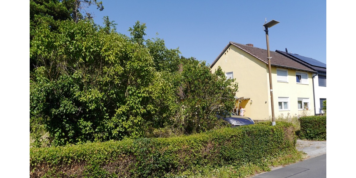 1-2 Fam. DHH + 876m² Grdst., 141m² Wfl., Grg., W-Garten u.Anbauten - Doppelhaushälfte Rommerskirchen Gill | Angebot:27142417