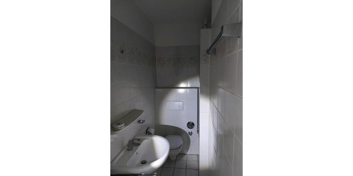 Etagenwohnung Erftstadt - 2 Zimmer, 38 m&sup2;, 370&euro; | Angebot:26350530
