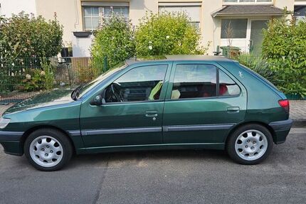 Peugeot 306