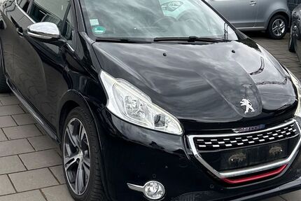 Peugeot 208 122.000 km 5.900 &euro; Bergheim (bei Köln) 50129