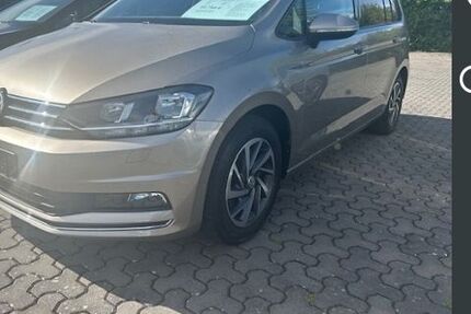 VW Touran 91.400 km 17.789 &euro; Erftstadt 50374