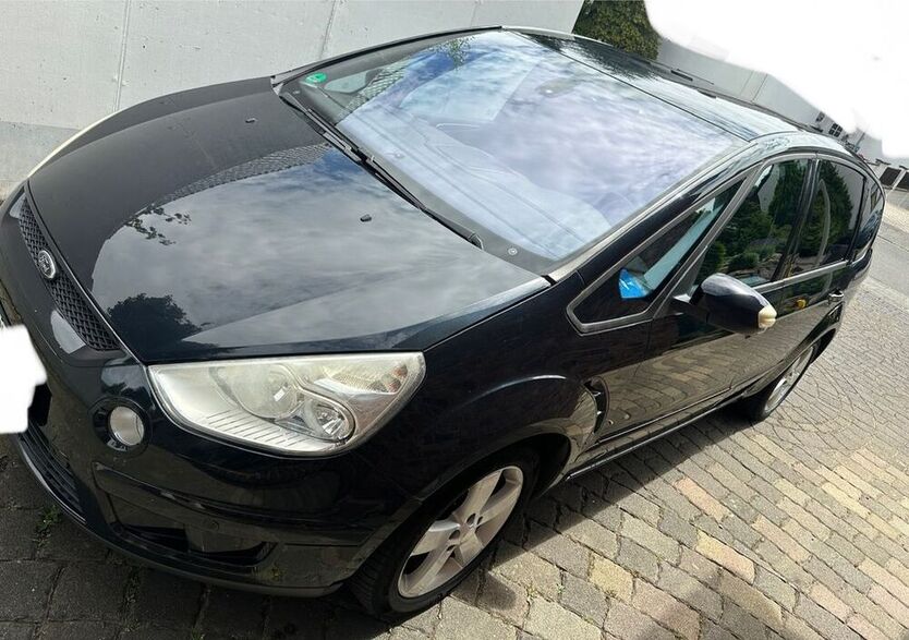 S-Max