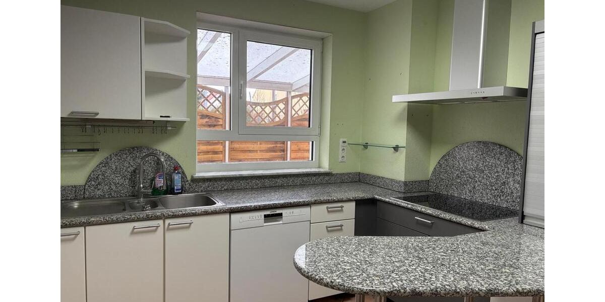 Doppelhaushälfte Bornheim - 6 Zimmer, 163 m&sup2;, 2.400&euro; | Angebot:25803614