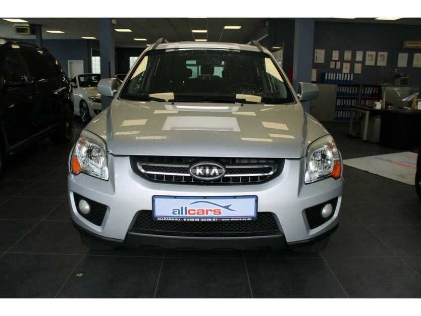 Kia Sportage 2.0 4WD EX 97.654 km 6.980 € Euskirchen 53881