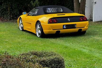 Ferrari F355