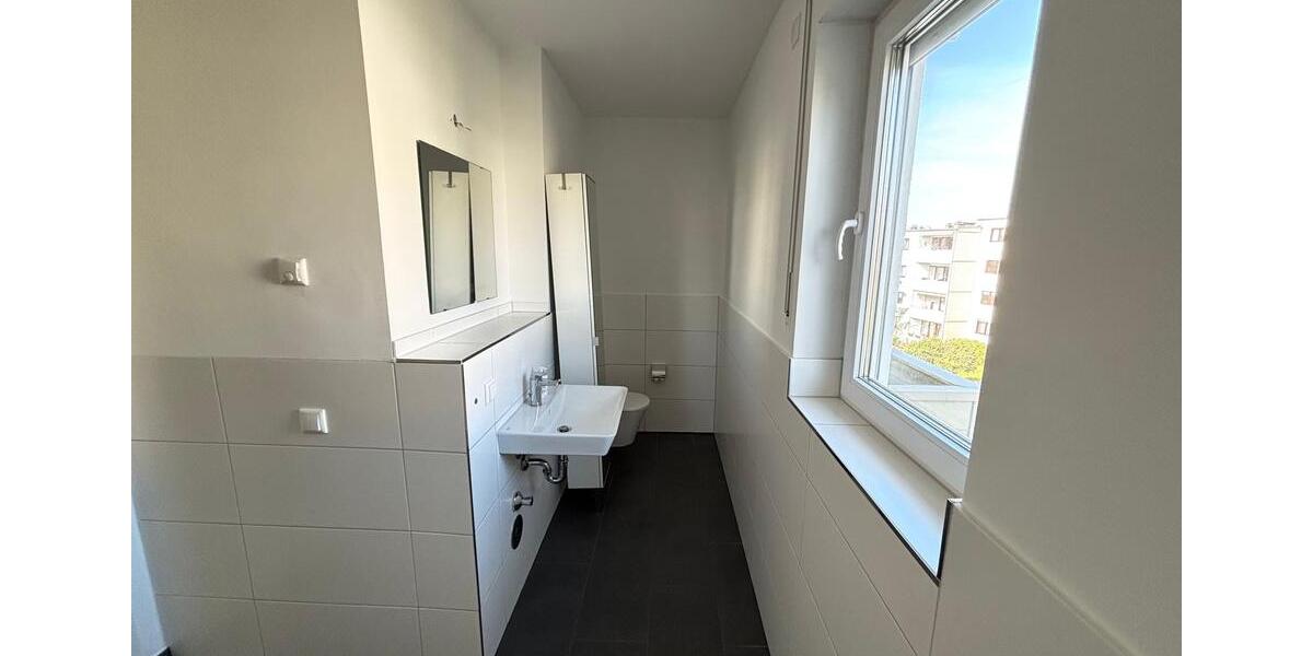 Etagenwohnung Bergisch Gladbach Alt-Frankenforst - 4 Zimmer, 137 m&sup2;, 1.785&euro; | Angebot:26292996