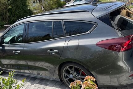 Ford Focus 46.000 km 30.200 &euro; Lohmar 53797