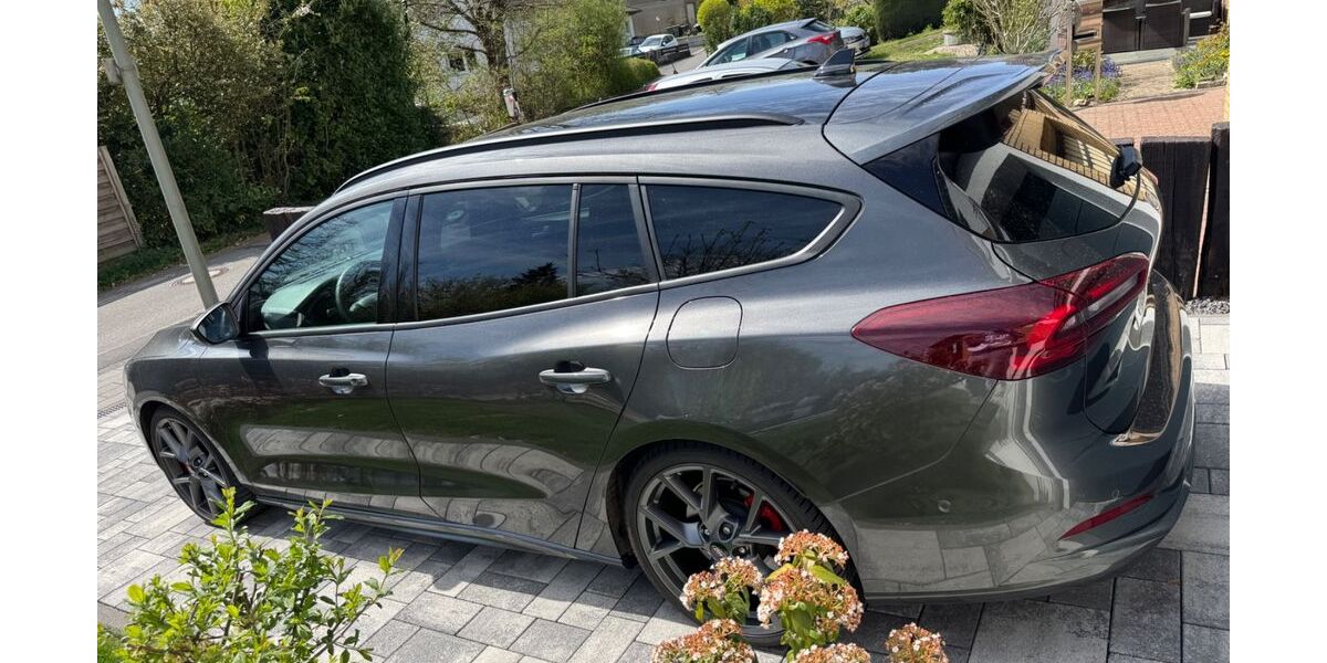 Ford Focus 46.000 km 30.200 &euro; Lohmar 53797