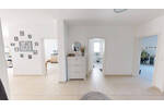 Top-Investment! Junges, energieeffizientes 6-Familienhaus mit 5 Garagen! (MB 4814)
