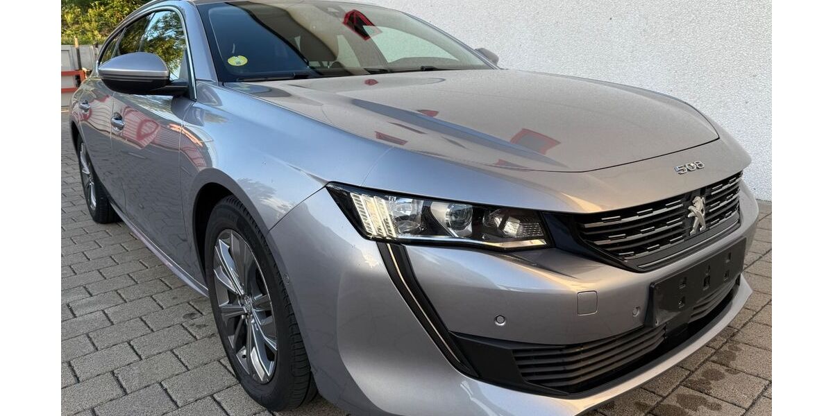 Peugeot 508 214.271 km 9.790 &euro; Bergisch Gladbach 51467