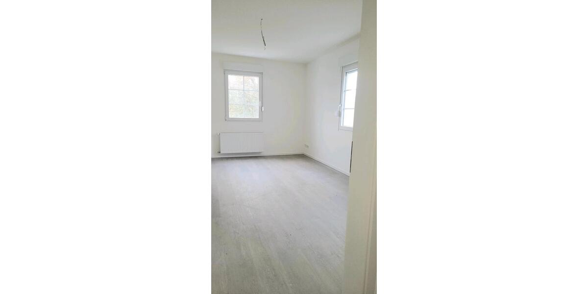 Frisch Kernsaniertemodernisierte 5 Zimmer Wohnung zu verk 5 zimmer