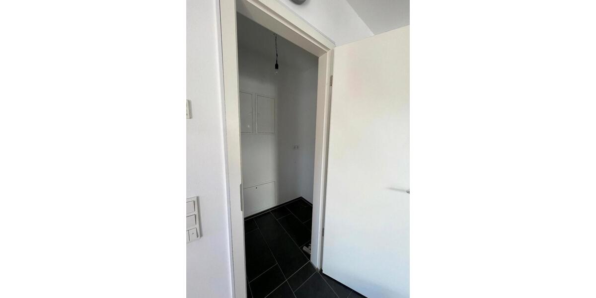 Etagenwohnung Köln Mülheim - 3 Zimmer, 84 m&sup2;, 560.000&euro; | Angebot:27079314