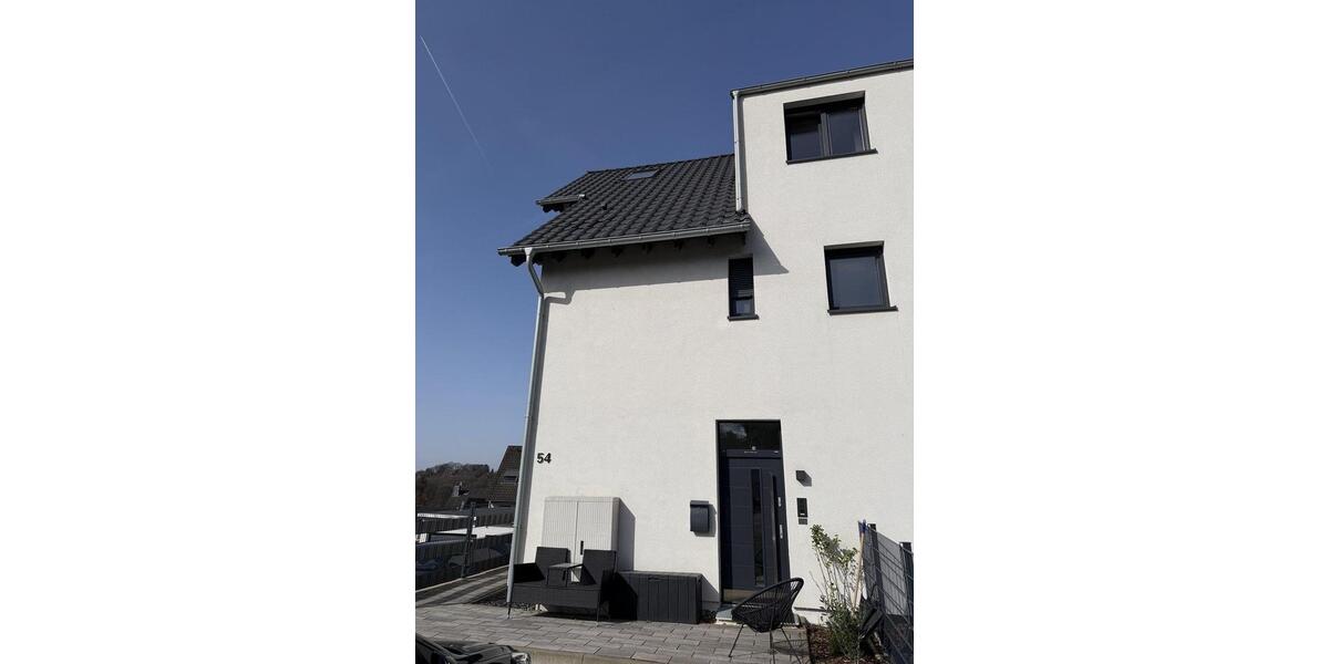 Maisonettenwohnung Solingen Wald - 5 Zimmer, 135 m&sup2;, 1.720&euro; | Angebot:25408715