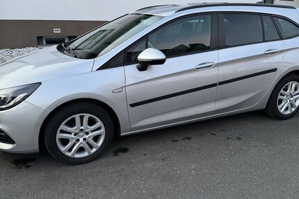 Opel Astra Klimatr.Navi.Sitzh.Temp. CarPlay GARANTIE 73.000 km 12.500 &euro; Erftstadt 50374