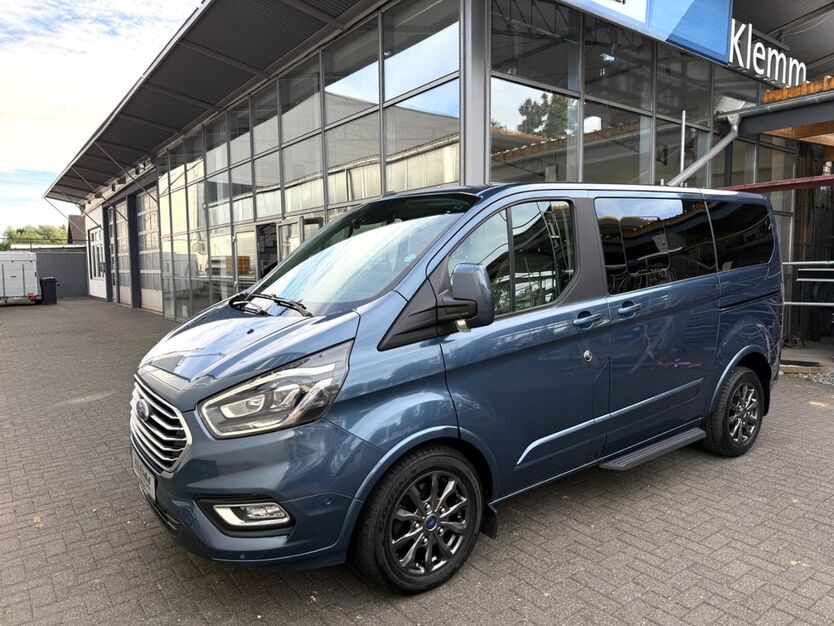 Ford Tourneo Custom 60.000 km 38.950 € Elsdorf 50189