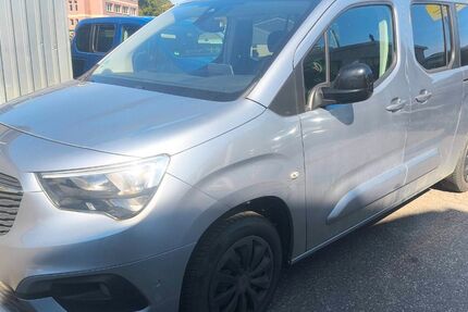 Opel Combo Life 63.400 km 14.950 &euro; Solingen 42657
