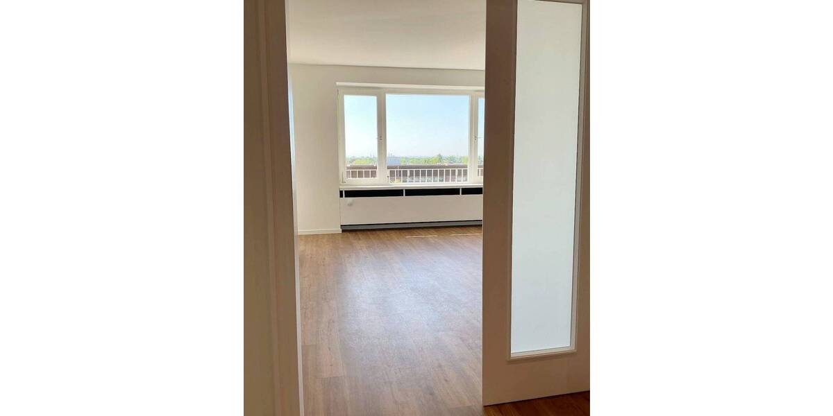 Etagenwohnung Köln Bayenthal - 3 Zimmer, 98 m&sup2;, 1.700&euro; | Angebot:26804290