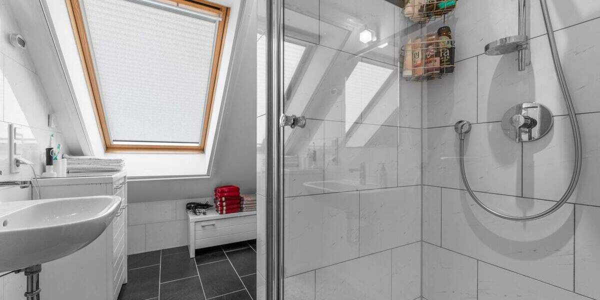 Familienfreundliches Reihenhaus mit viel Platz und exzellenter Energieeffizienz in Köln 6 zimmer