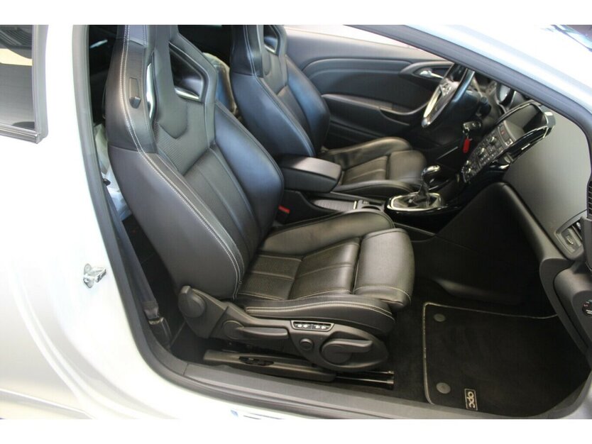 Opel Astra OPC 83.465 km 16.980 € Euskirchen 53881