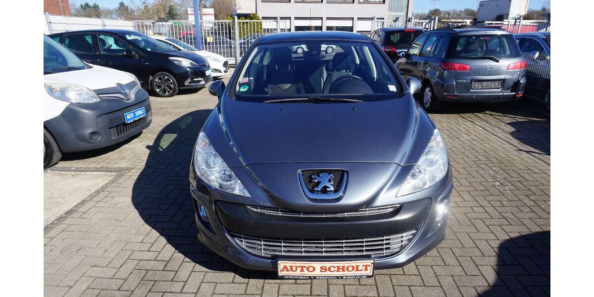 Peugeot 308 100.000 km 3.700 &euro; Wesseling 50389