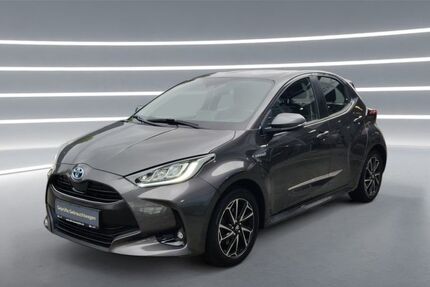 Toyota Yaris 83.068 km 19.490 &euro; Bonn 53119