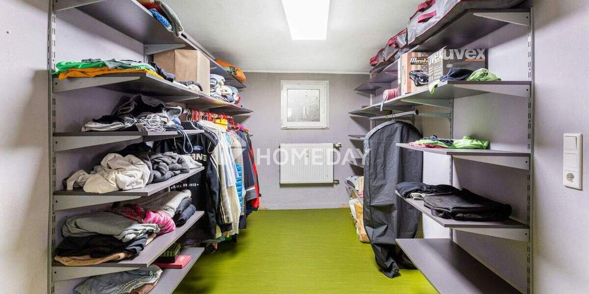 Etagenwohnung Köln Niehl - 6 Zimmer, 160 m&sup2;, 799.000&euro; | Angebot:24875124