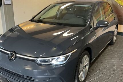 VW Golf 17.009 km 27.950 &euro; Hilden 40721