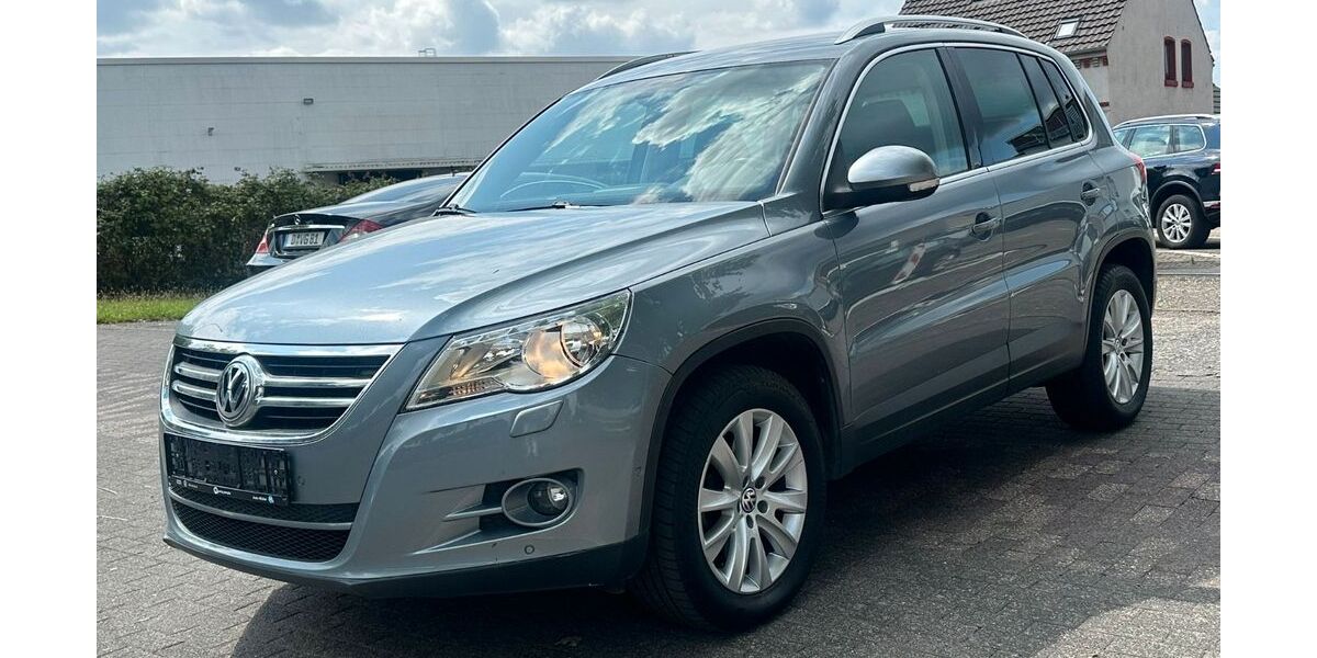 VW Tiguan 232.512 km 6.495 &euro; Hilden 40721