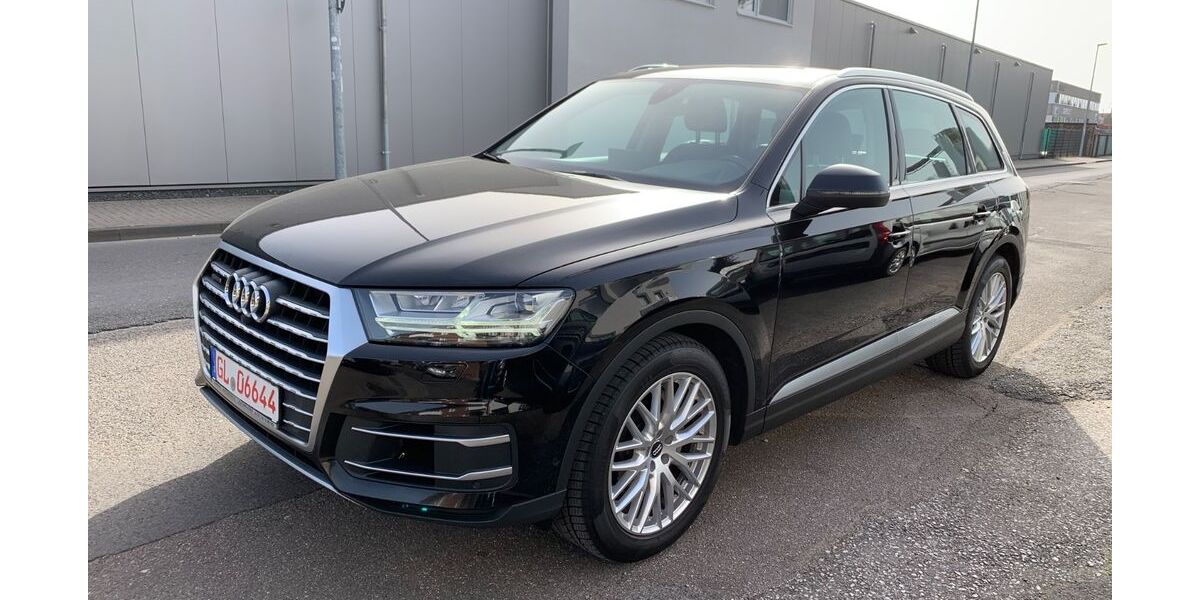 Audi Q7 232.000 km 21.999 &euro; Bergisch Gladbach 51465