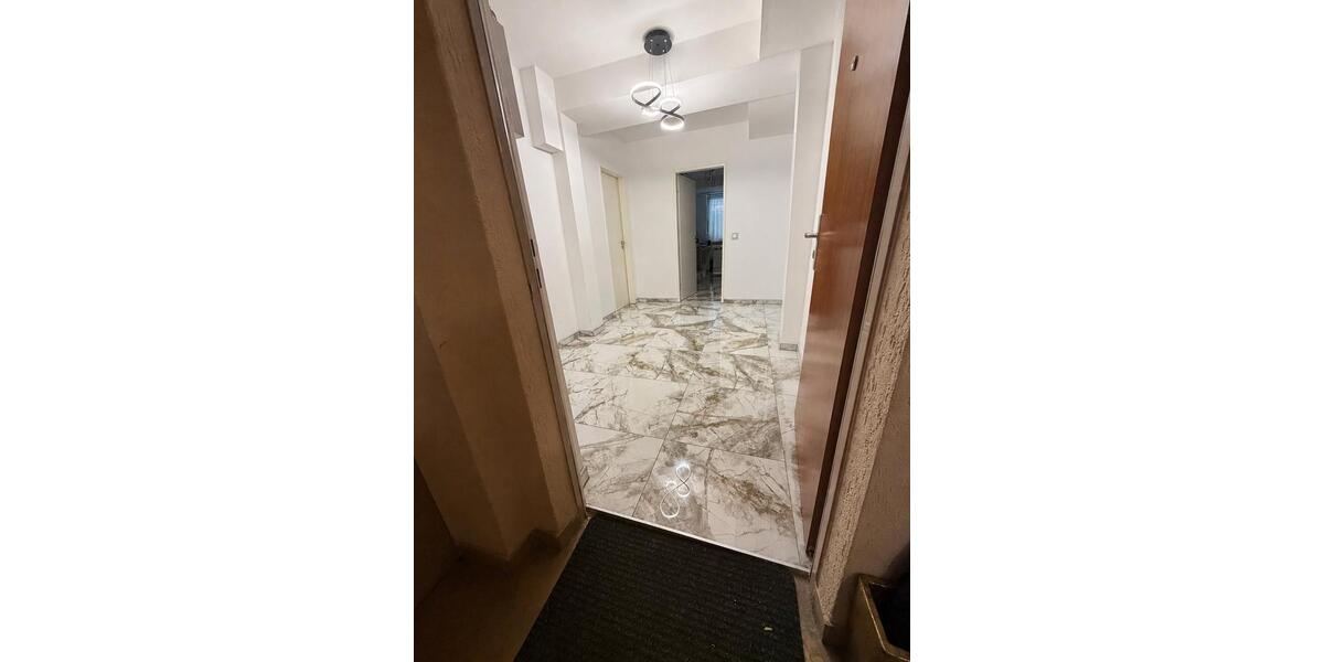 Etagenwohnung Köln Nippes - 3 Zimmer, 72 m&sup2;, 349.000&euro; | Angebot:27002444
