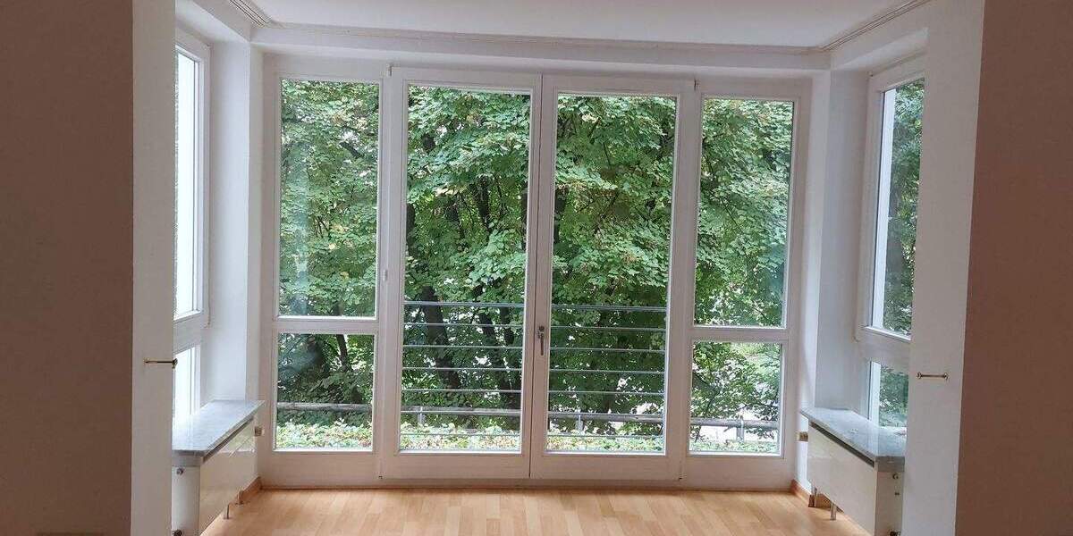 Etagenwohnung Siegburg Dreesch - 2 Zimmer, 61 m&sup2;, 785&euro; | Angebot:25562363