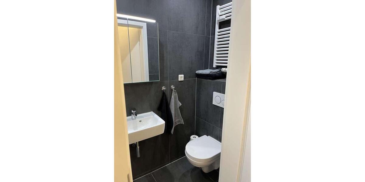 Erdgeschoßwohnung Leverkusen - 1 Zimmer, 37 m&sup2;, 800&euro; | Angebot:26396563