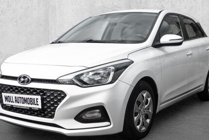 Hyundai i20 39.998 km 9.480 &euro; Köln 50825