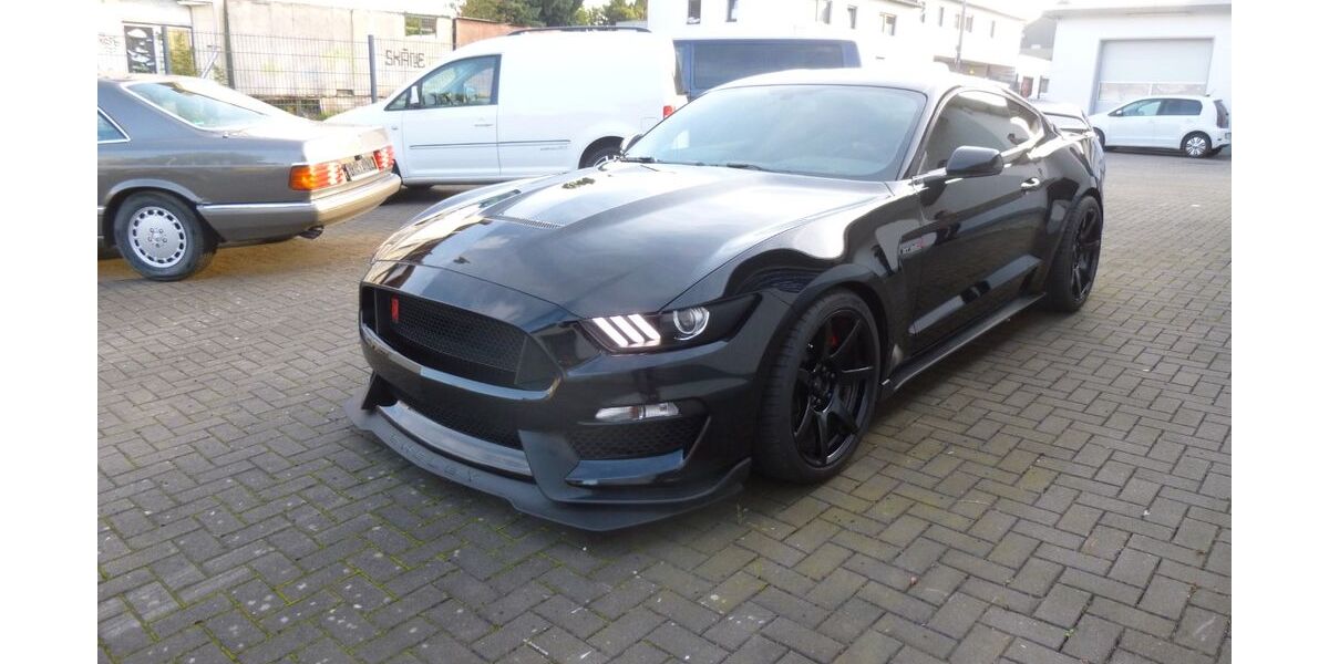 Ford Mustang 10.320 km 115.000 &euro; Solingen 42719
