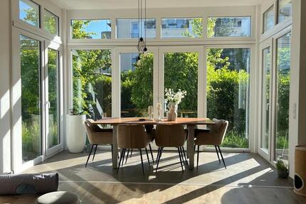 Lichtdurchflutete 3 Zimmer Wohnung mit Garten 3 zimmer