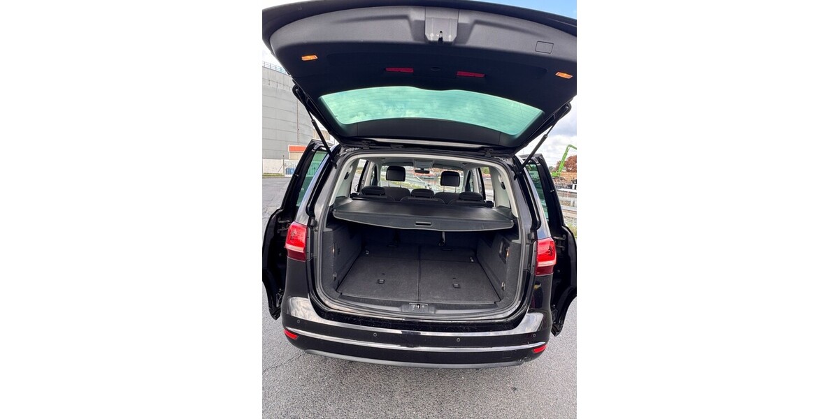 VW Sharan 256.000 km 10.900 € Pulheim 50259