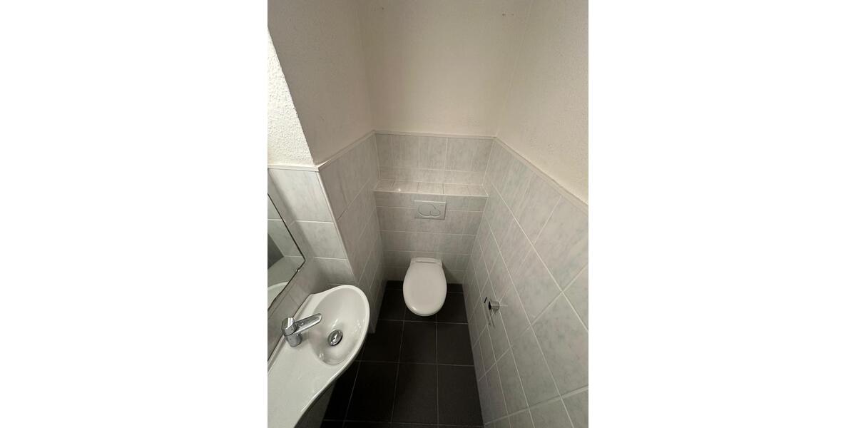 Etagenwohnung Bonn Dransdorf - 3 Zimmer, 84 m&sup2;, 1.100&euro; | Angebot:25429087