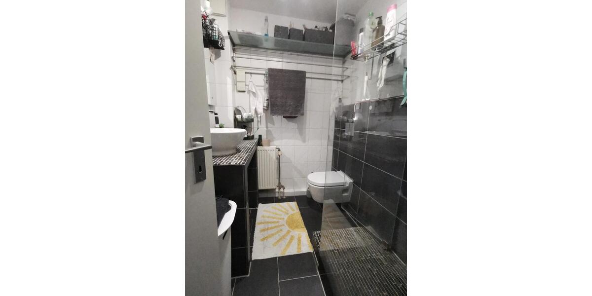 Dachgeschoßwohnung Niederkassel - 1 Zimmer, 42 m&sup2;, 169.000&euro; | Angebot:25208147