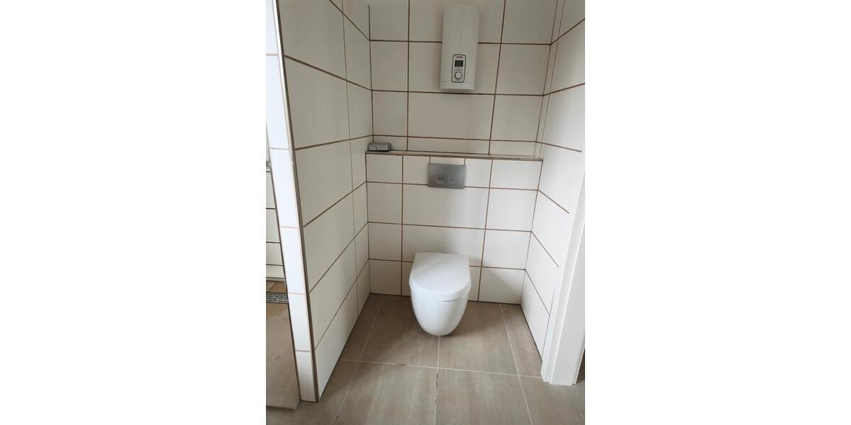 Dachgeschoßwohnung Siegburg - 2 Zimmer, 63 m&sup2;, 424&euro; | Angebot:26402872