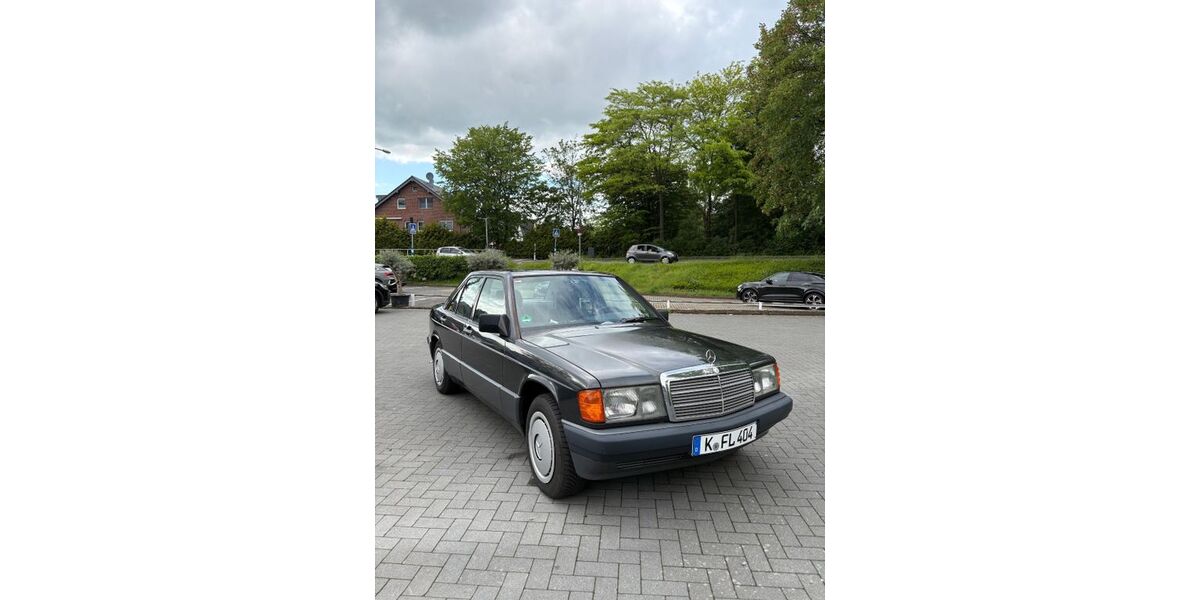 Mercedes-Benz 190 162.000 km 7.300 &euro; Köln 50733