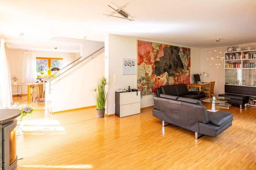 Rheinfeld! Großzügiges, gemütliches Einfamilienhaus in sehr ruhiger, zentrumsnaher Lage