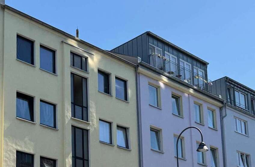 Haus zum Kaufen in Köln 2.390.000 € 515 m²