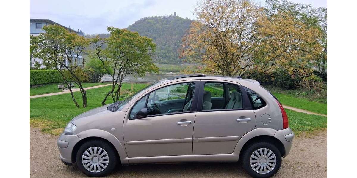 Citroen C3 146.000 km 2.750 &euro; Bonn 53179