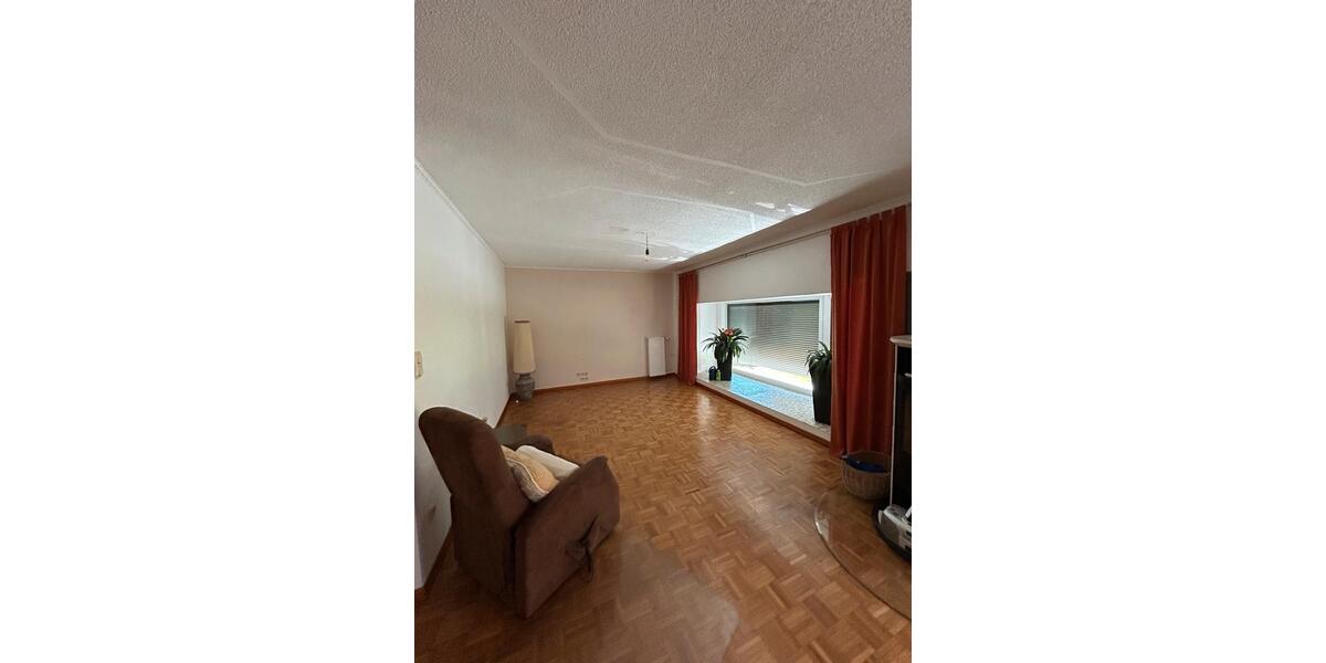 Einfamilienhaus Rösrath - 4 Zimmer, 120 m&sup2;, 1.500&euro; | Angebot:26406098