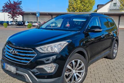 Hyundai Grand Santa Fe 126.000 km 17.000 &euro; Wesseling 50389