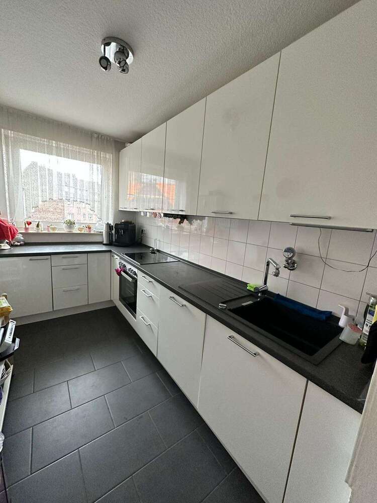 Wohnung zum Mieten in Düsseldorf 975 € 76 m²