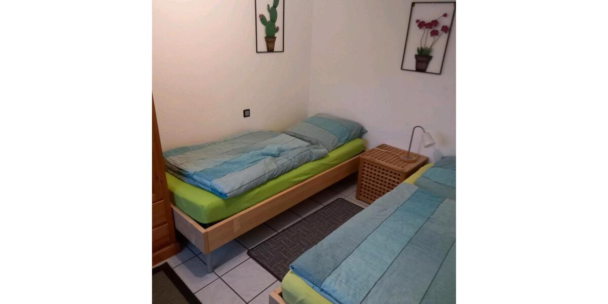 Einfamilienhaus Solingen Central - 3 Zimmer, 65 m&sup2;, 700&euro; | Angebot:25378276