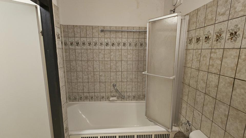 1 Zimmerwohnung in Köln Weiden 1 zimmer